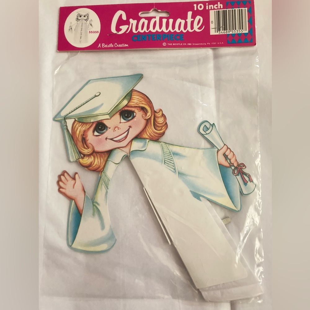 NWT VTG Beistle Co 1983 Honeycomb Graduation girl decoration 10”
